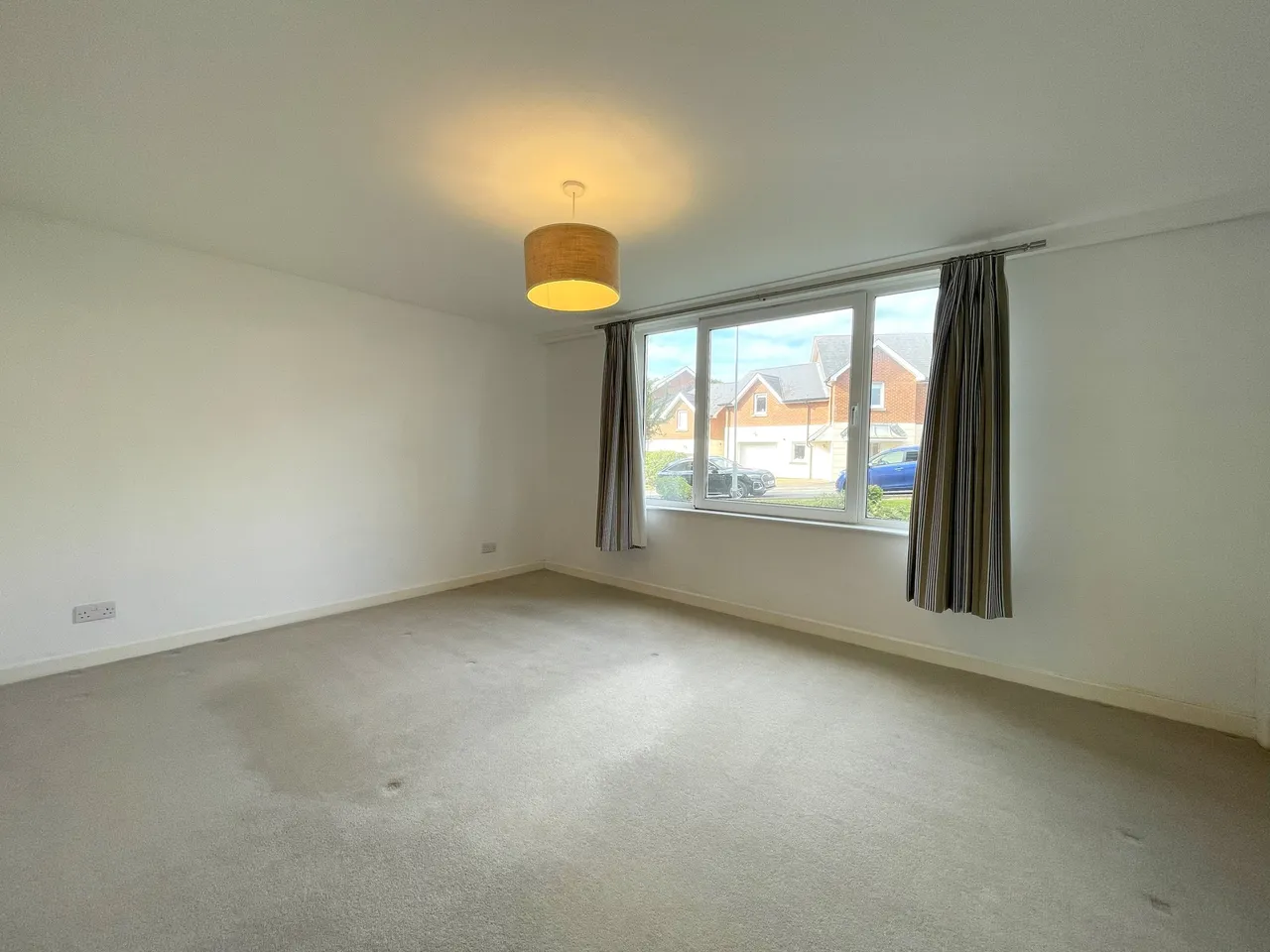 Brynfield Court, Langland, Swansea, West Glamorgan, SA3 4TF, photo 9