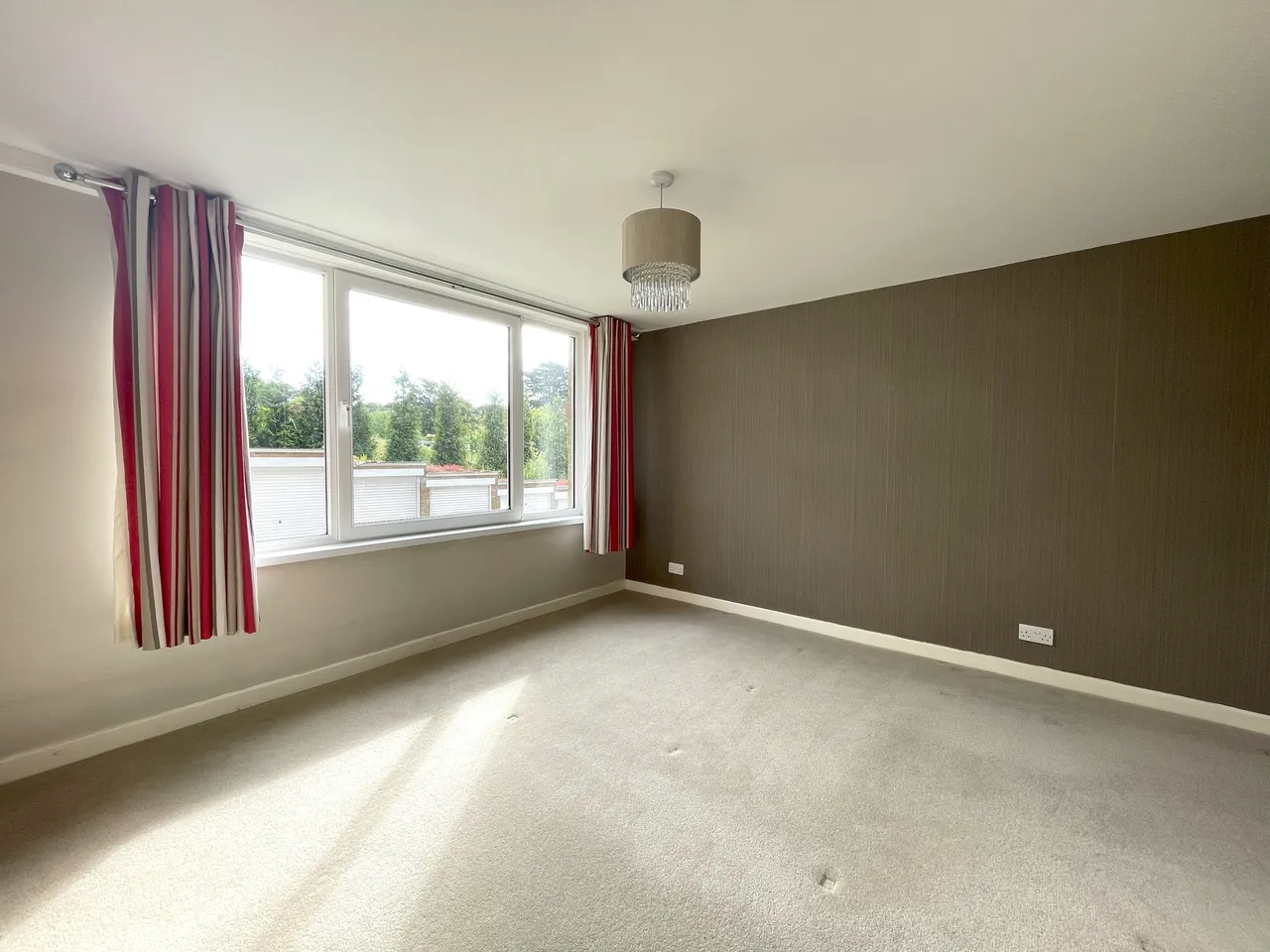 Brynfield Court, Langland, Swansea, West Glamorgan, SA3 4TF, photo 10