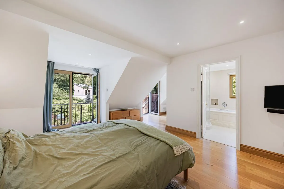 Parkside, Henley-on-Thames, RG9, photo 22