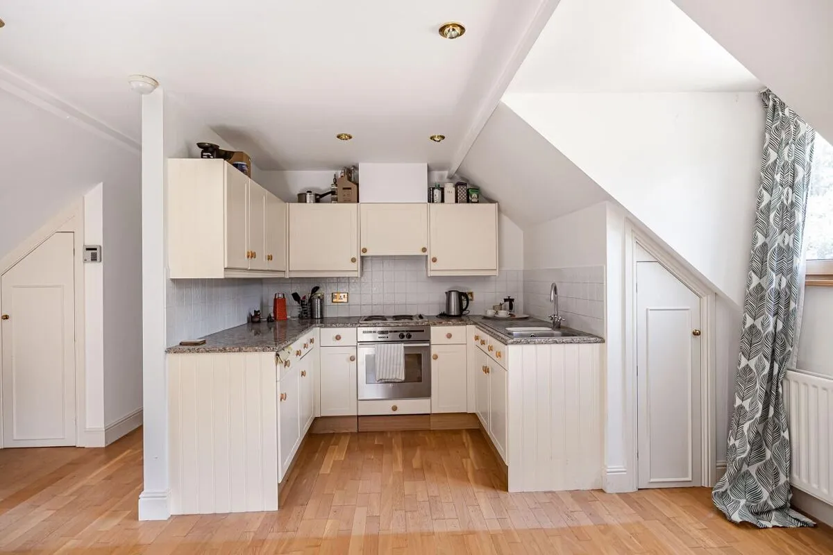 Parkside, Henley-on-Thames, RG9, photo 31