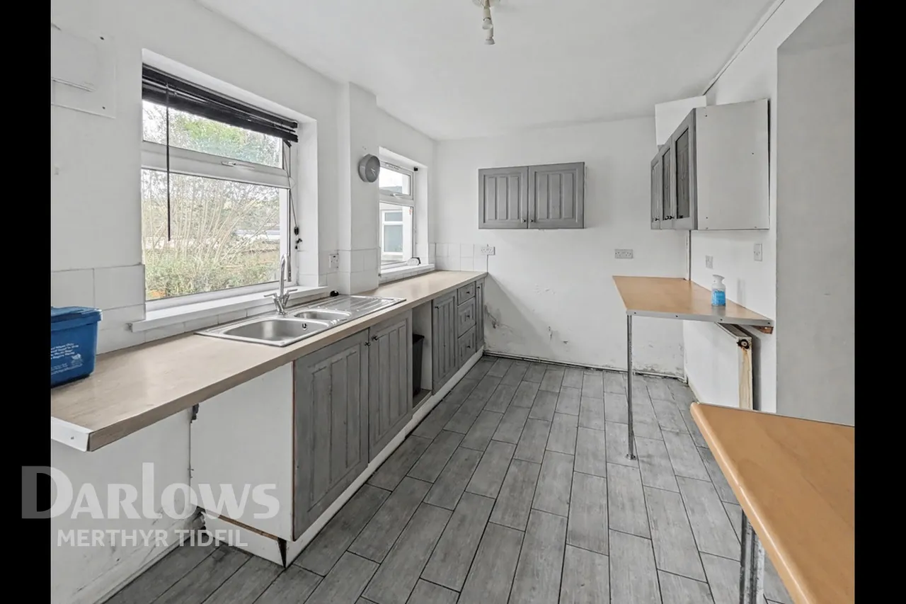 Caerhendy Street, Merthyr Tydfil, photo 2