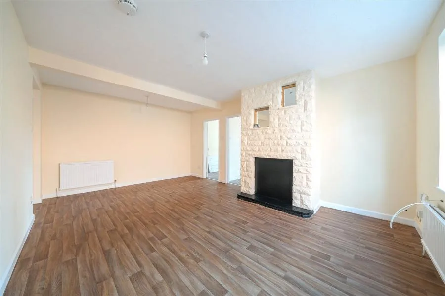 Bath Road, Thatcham, RG18, photo 4