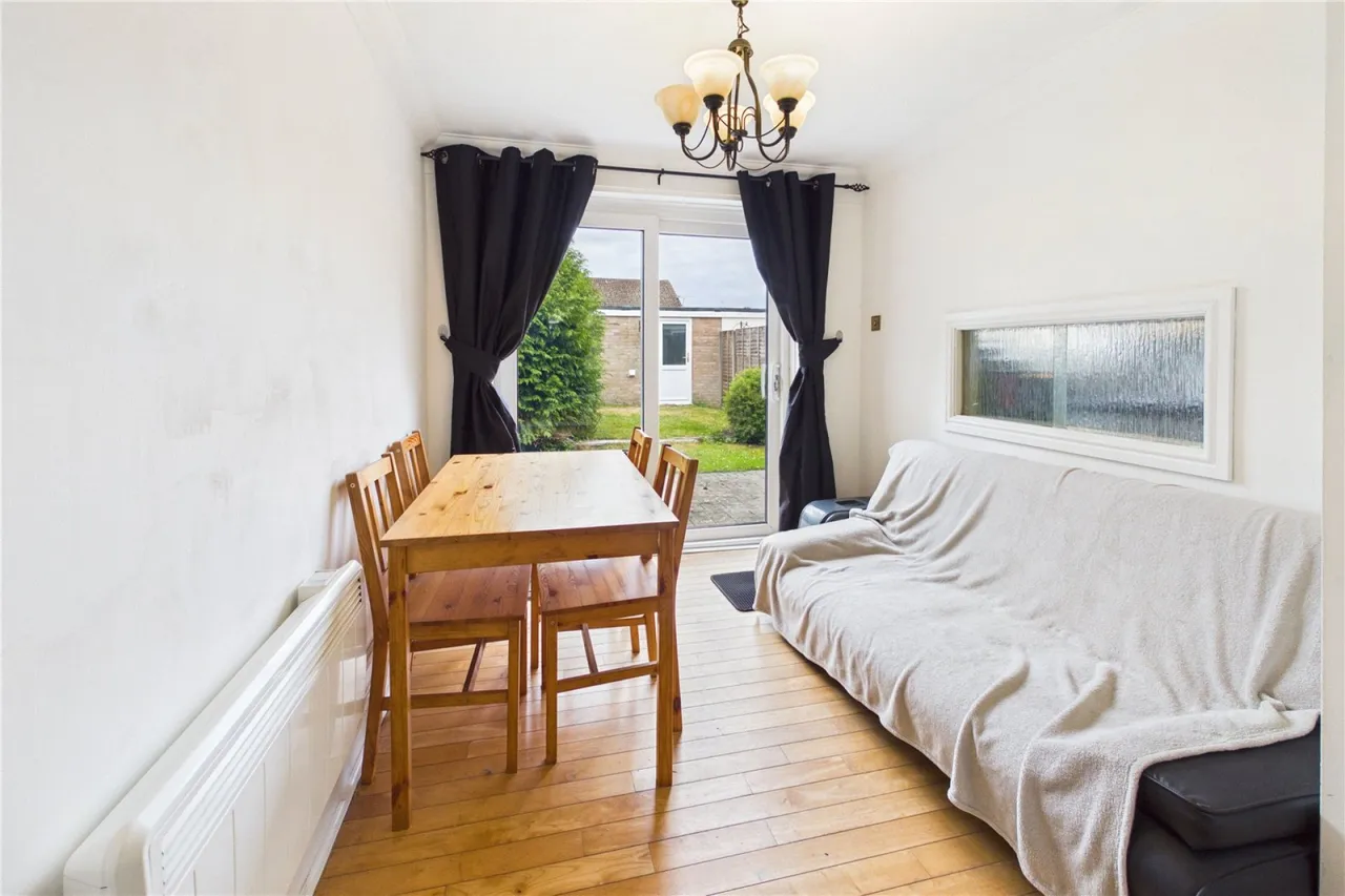 Sutton Road, Speen, RG14, photo 11