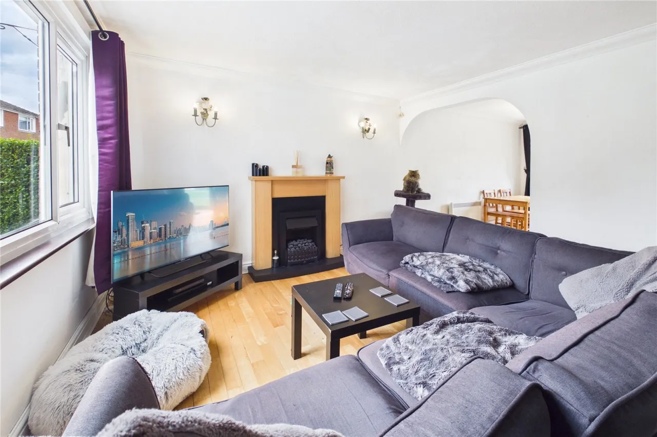 Sutton Road, Speen, RG14, photo 8