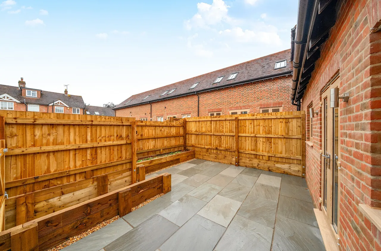 Embley Lane, East Wellow, SO51, photo 12