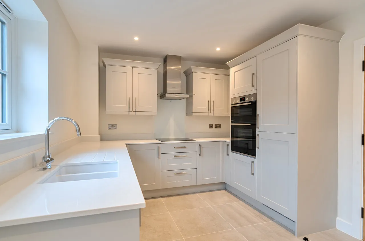 Embley Lane, East Wellow, SO51, photo 4
