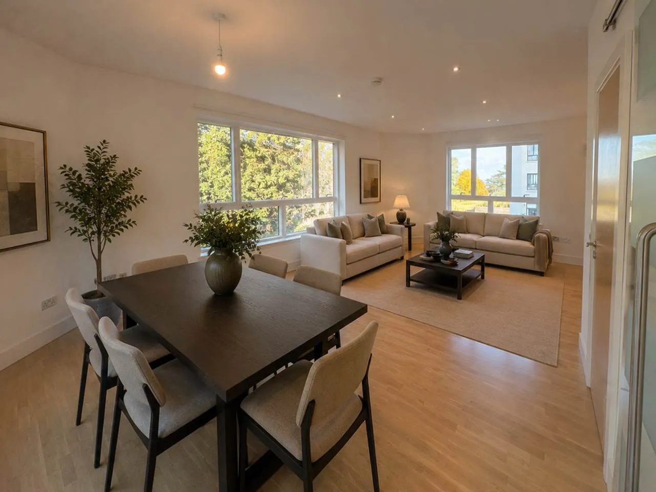Brighouse Park Cross, Cramond, Edinburgh, EH4 6GU, photo 5
