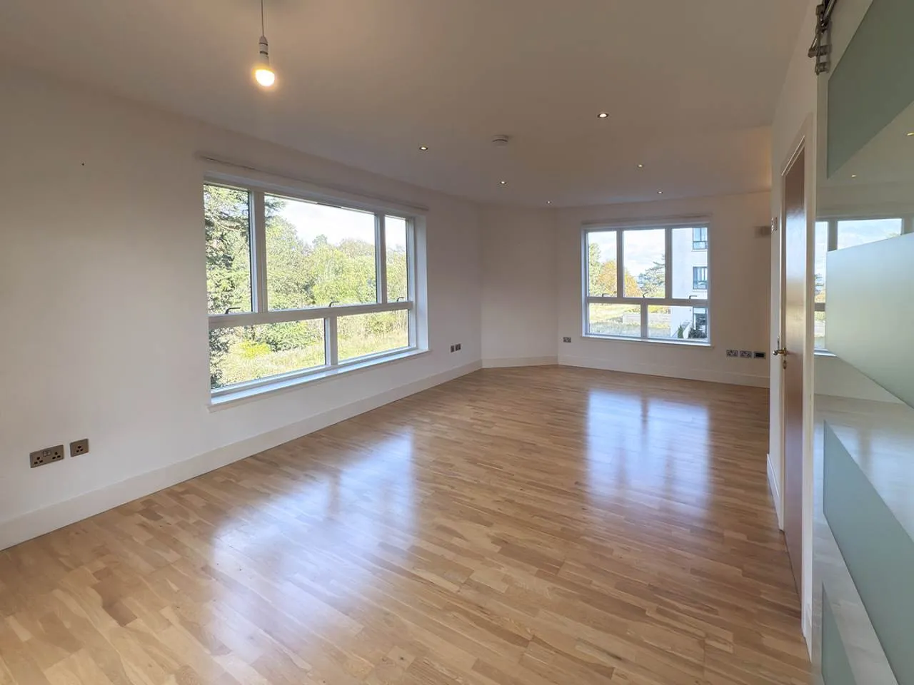 Brighouse Park Cross, Cramond, Edinburgh, EH4 6GU, photo 16