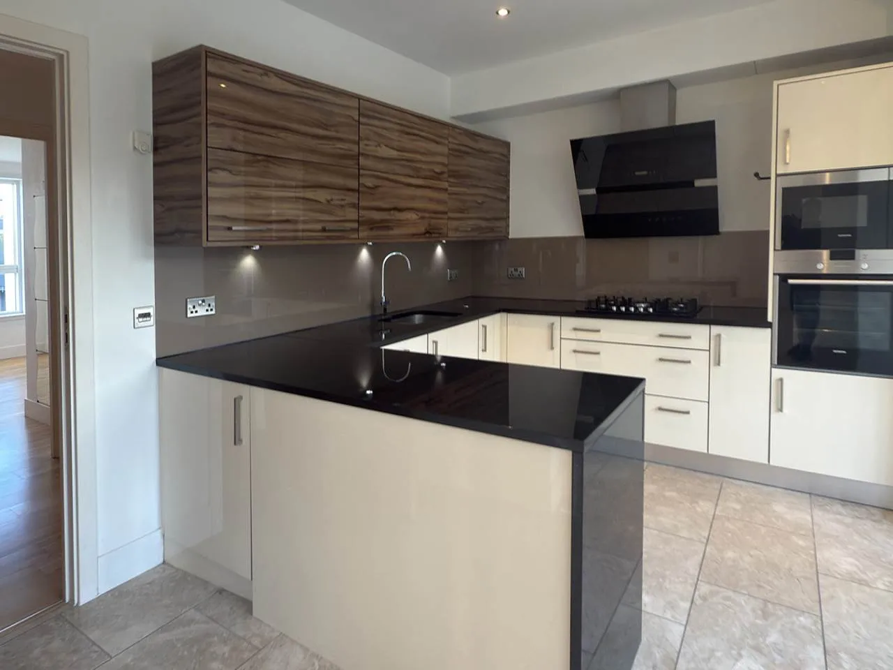 Brighouse Park Cross, Cramond, Edinburgh, EH4 6GU, photo 12