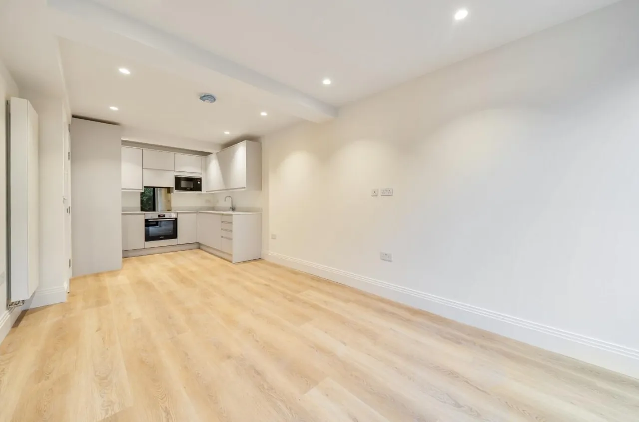 Barmeston Road, London, SE6, photo 6