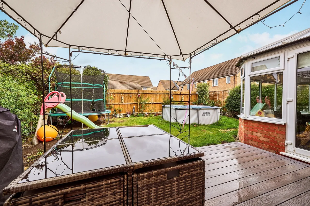 Baroness Way, Peterborough, PE6, photo 14