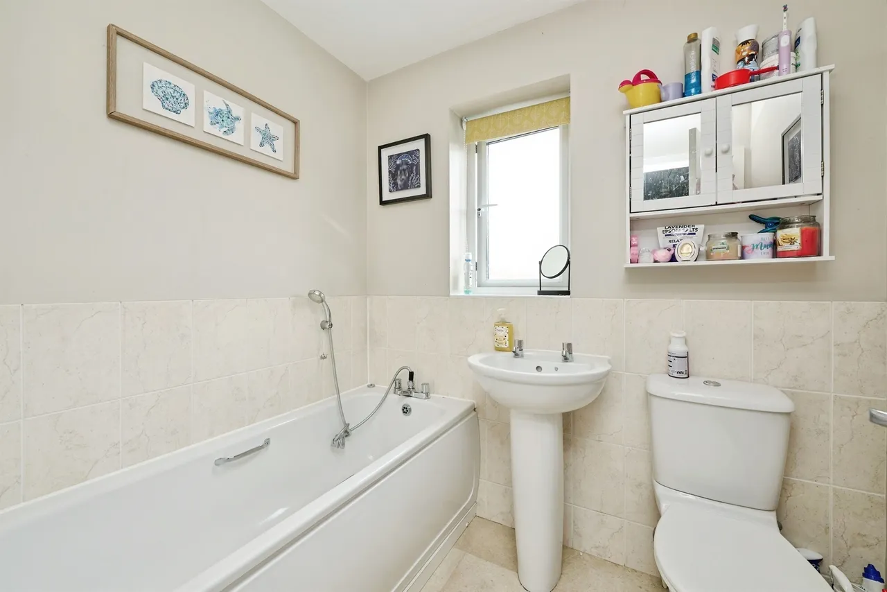 Baroness Way, Peterborough, PE6, photo 11