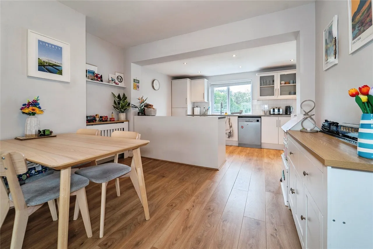 Portfield Avenue, Haverfordwest, SA61, photo 7