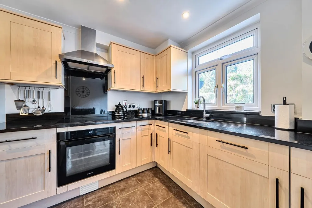 Saxville Road, Orpington, photo 9