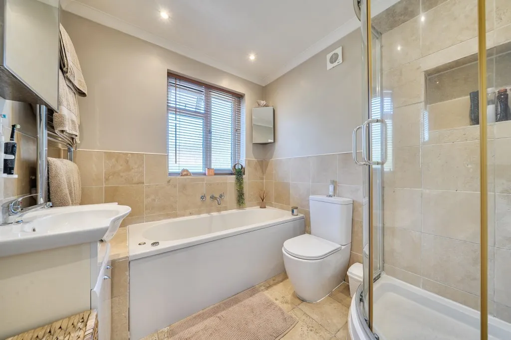 Saxville Road, Orpington, photo 18