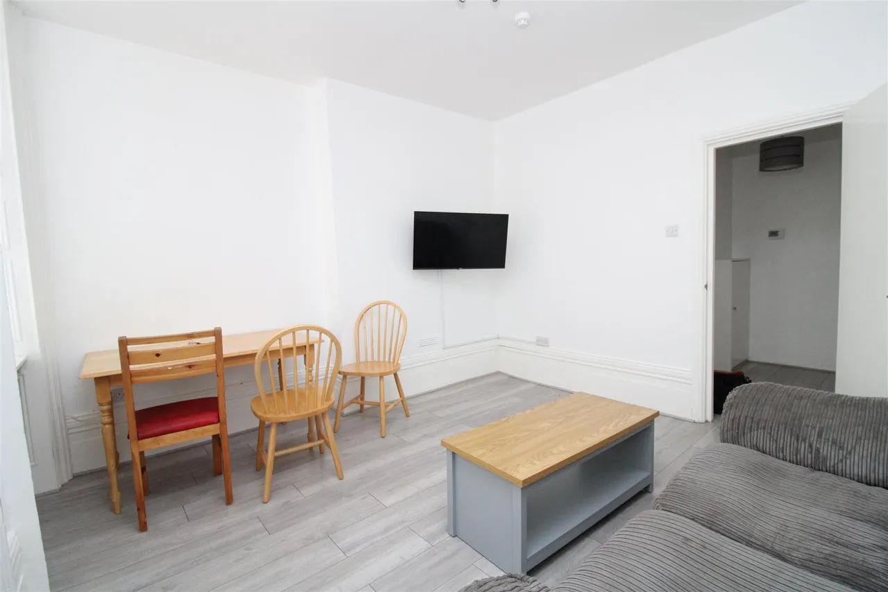 Oriental Place, Brighton, BN1, photo 6