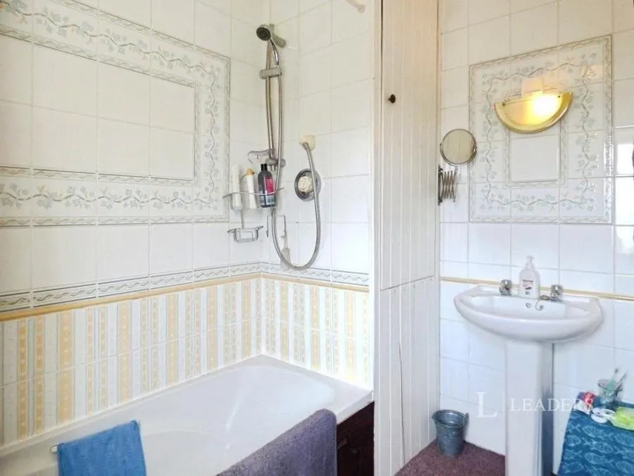 Meadow Lane, Thornhaugh, PE8, photo 8