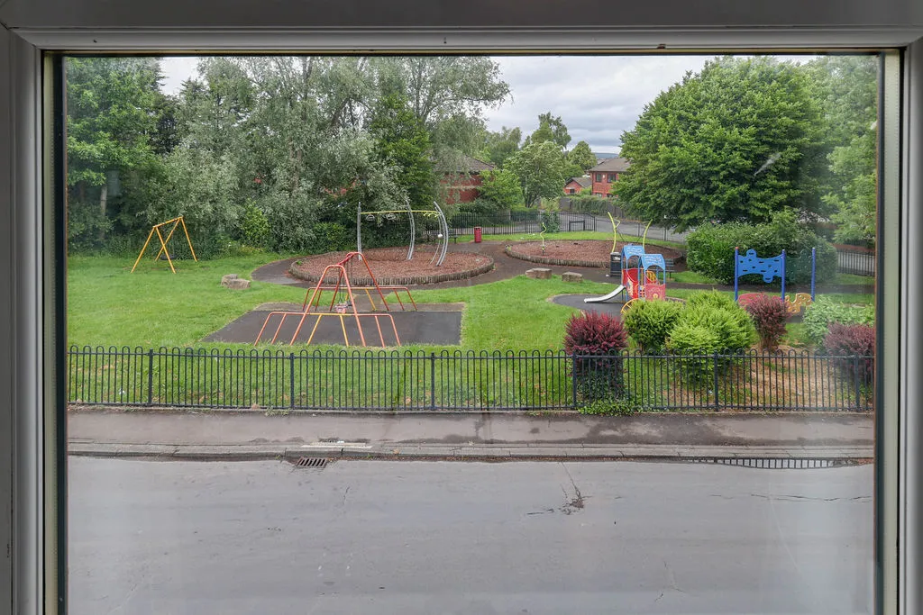 Heywood Road Castleton, Rochdale OL11 3BA, photo 18