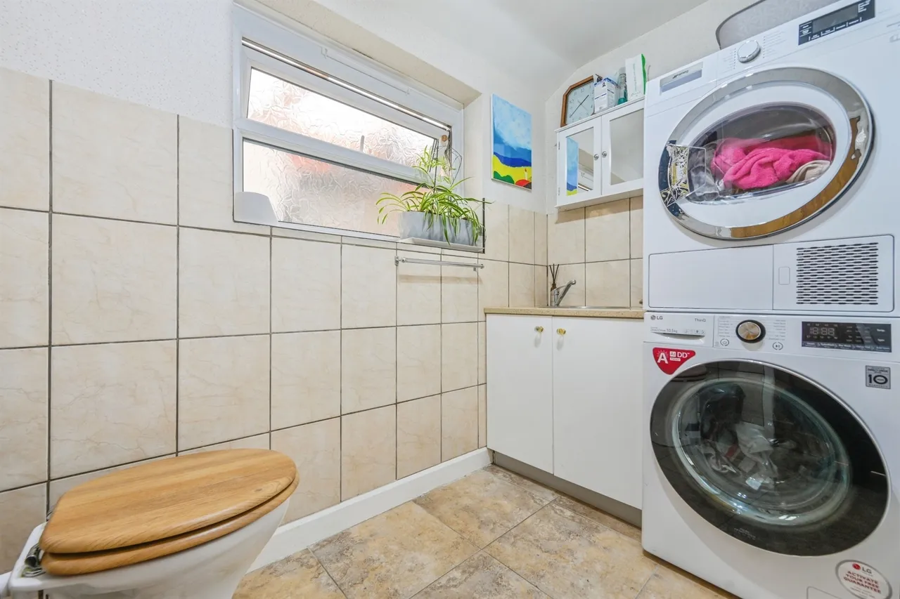 Lady Hole Lane, Yeldersley, DE6, photo 8