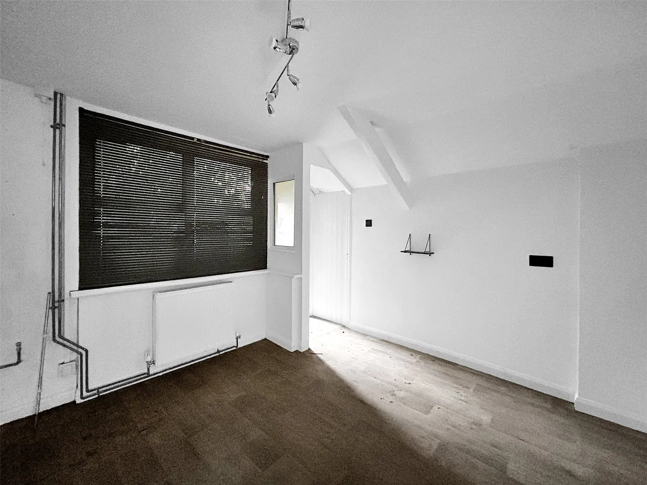 Church Square, Bodmin, PL31, photo 12