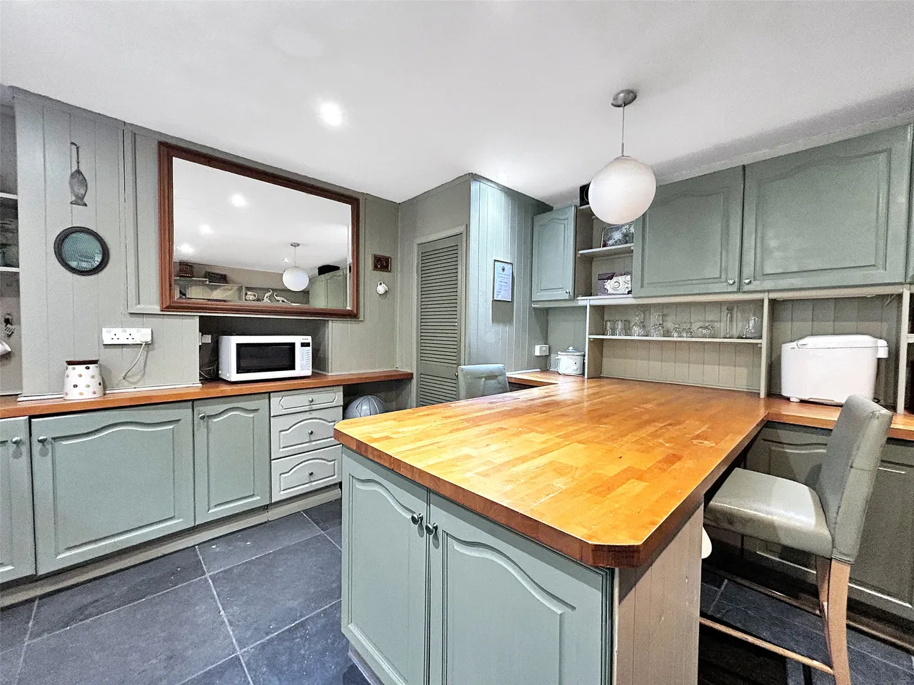 Church Square, Bodmin, PL31, photo 5