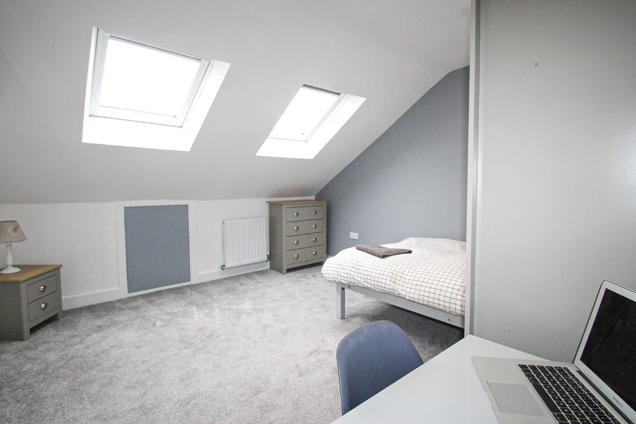 7 bed house to rent, Telephone Road, Southsea, PO4