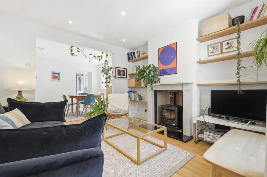 with 3 bedrooms in Bishop's Stortford, CM23, photo 2