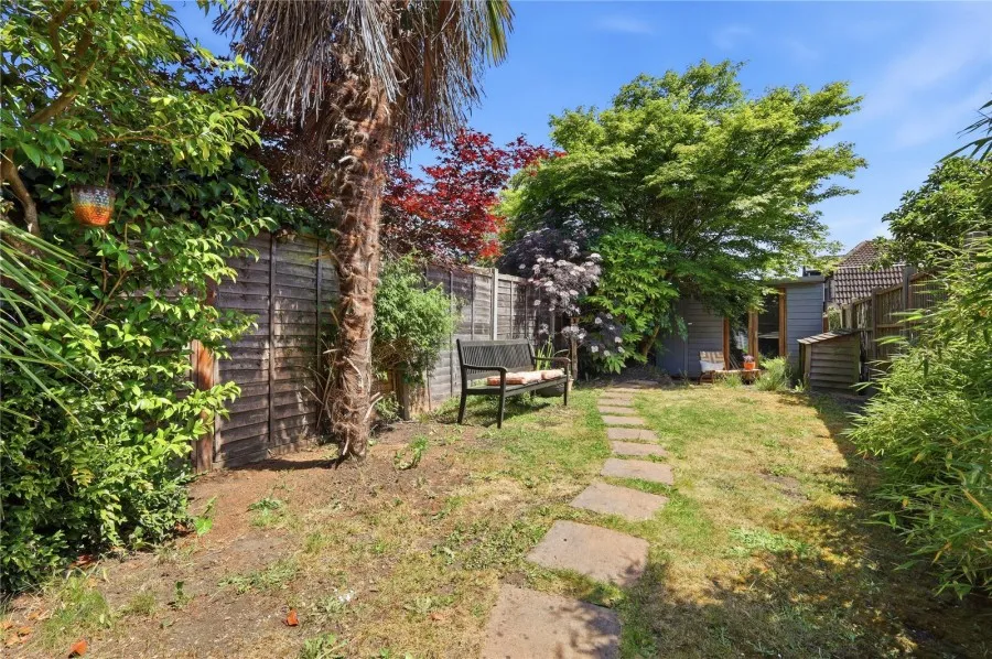 with 3 bedrooms in Bishop's Stortford, CM23, photo 12