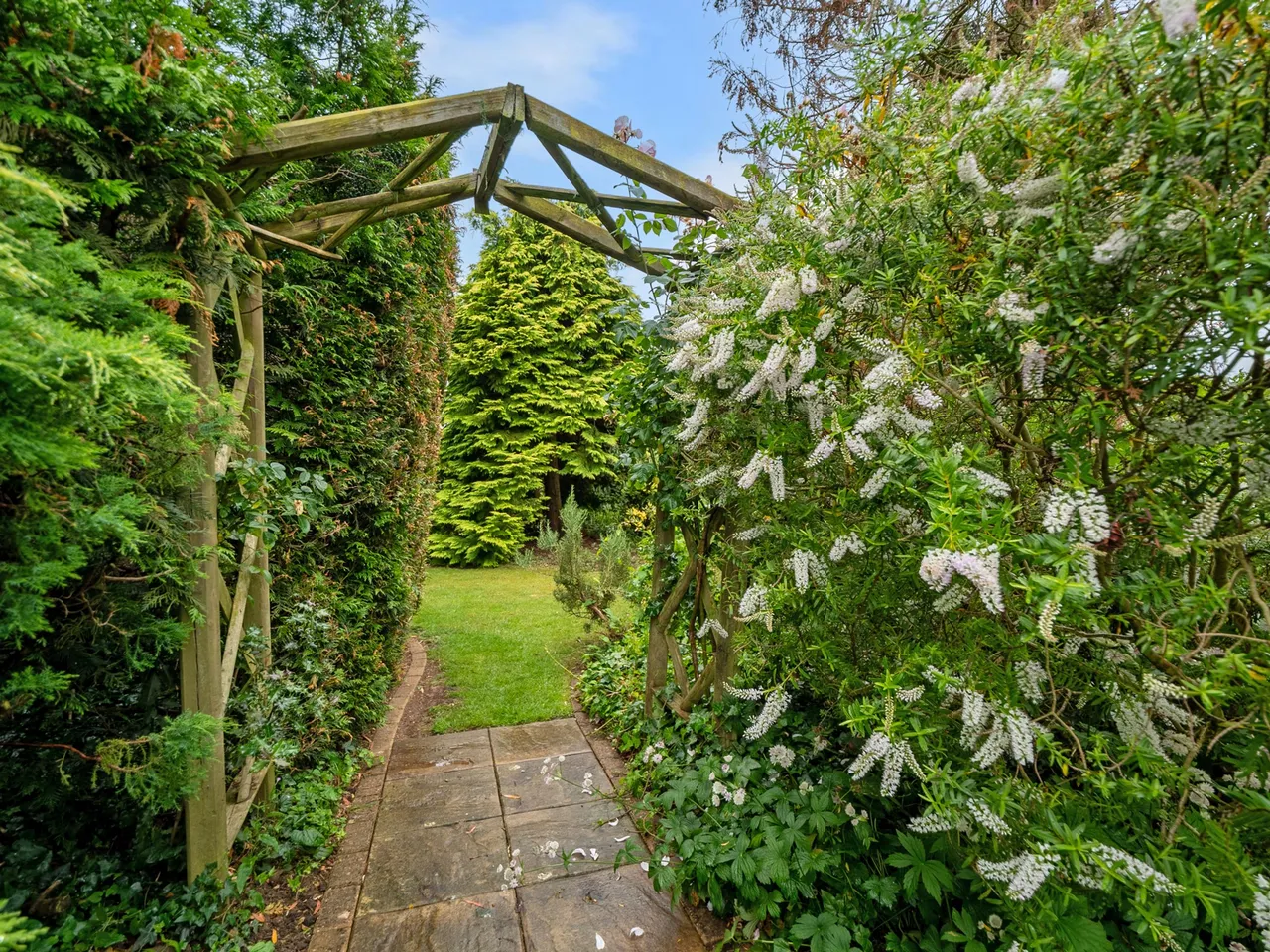 Oakham Lane, Staverton, Daventry, NN11, photo 42