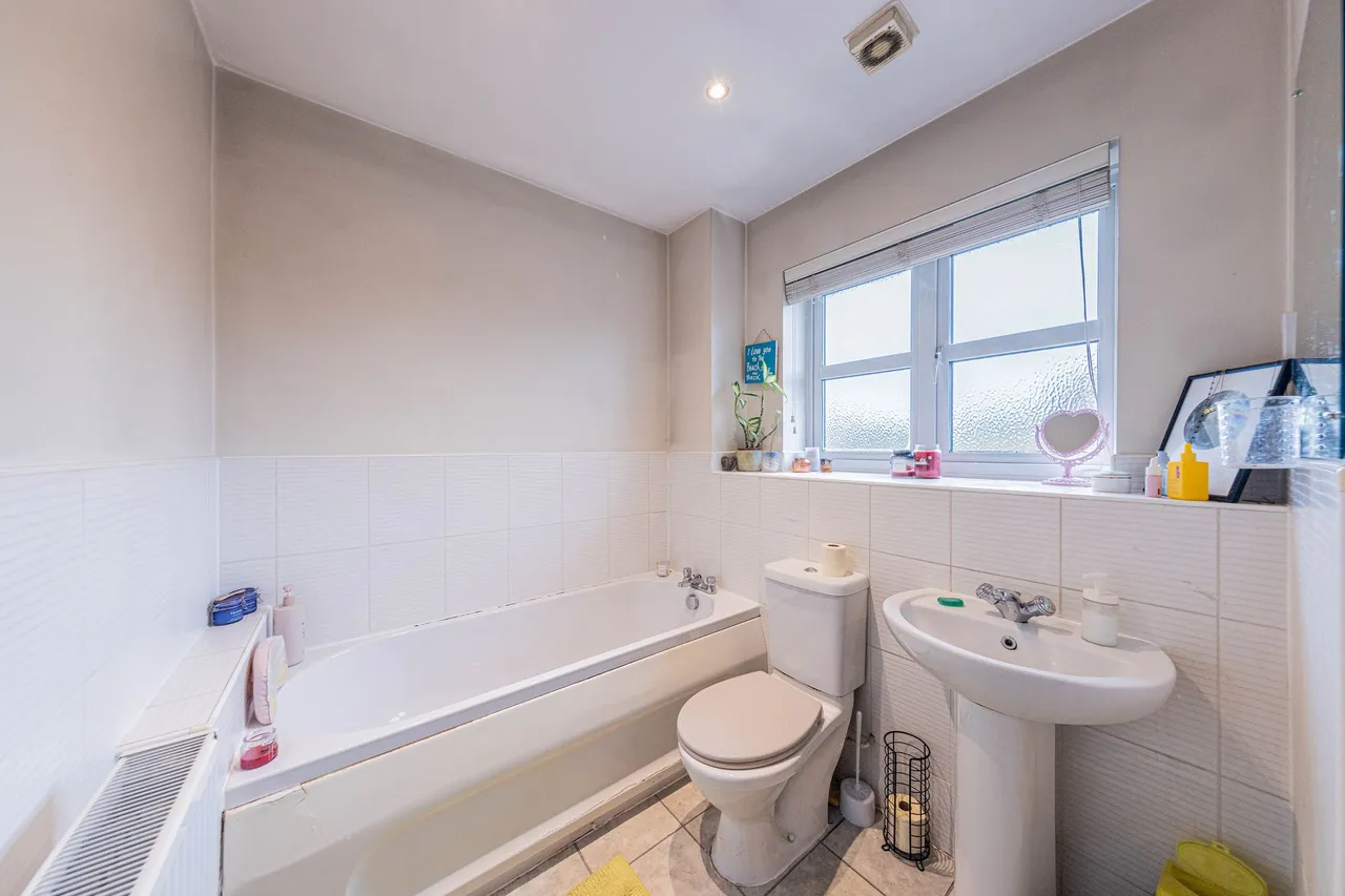 Chapelside Close, Great Sankey, Warrington, Warrington, WA5 1RA, photo 16