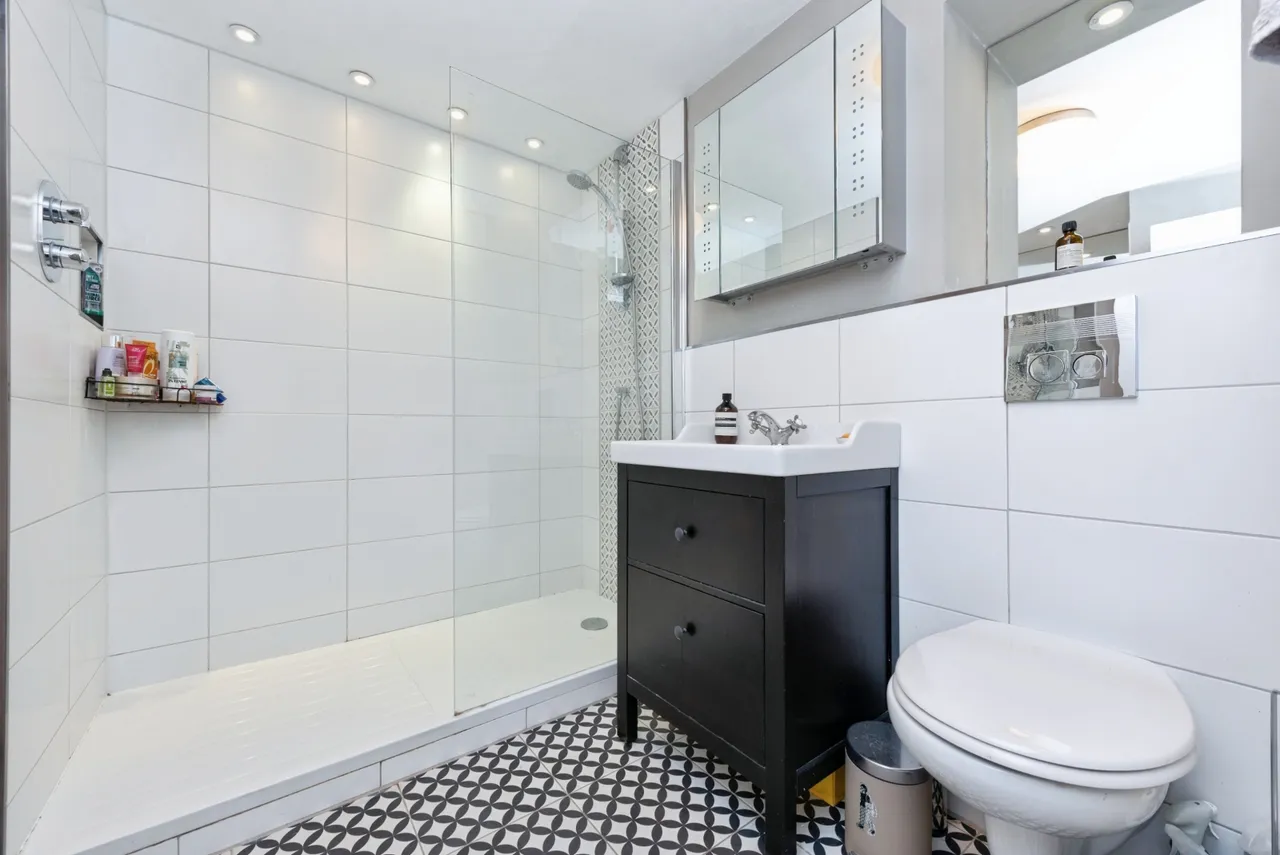 Brook House, London Road, Twickenham TW1 1EQ, photo 15