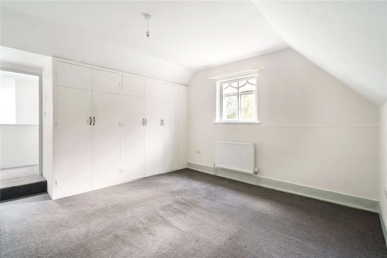 Dunsfold Road, Loxhill, Godalming, Surrey, GU8 4BL, photo 10