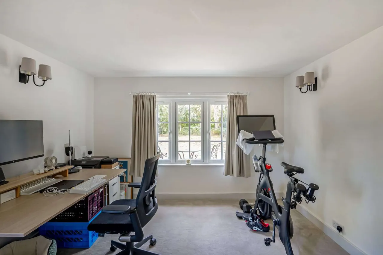 Dunsfold Road, Loxhill, Godalming, Surrey, GU8 4BL, photo 8