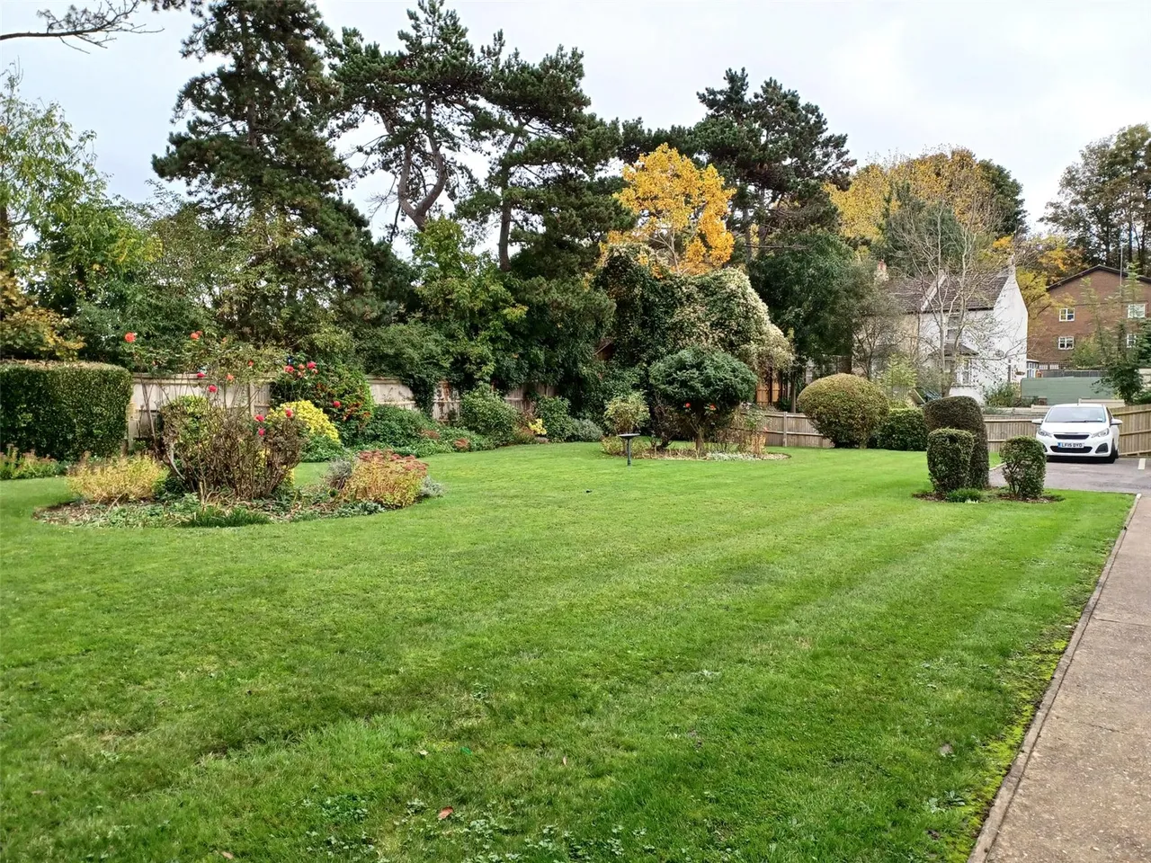 Brighton Road, Purley, CR8, photo 10