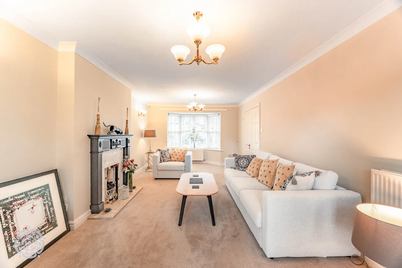 Heaton Court, Bury, BL9 9QN, photo 10