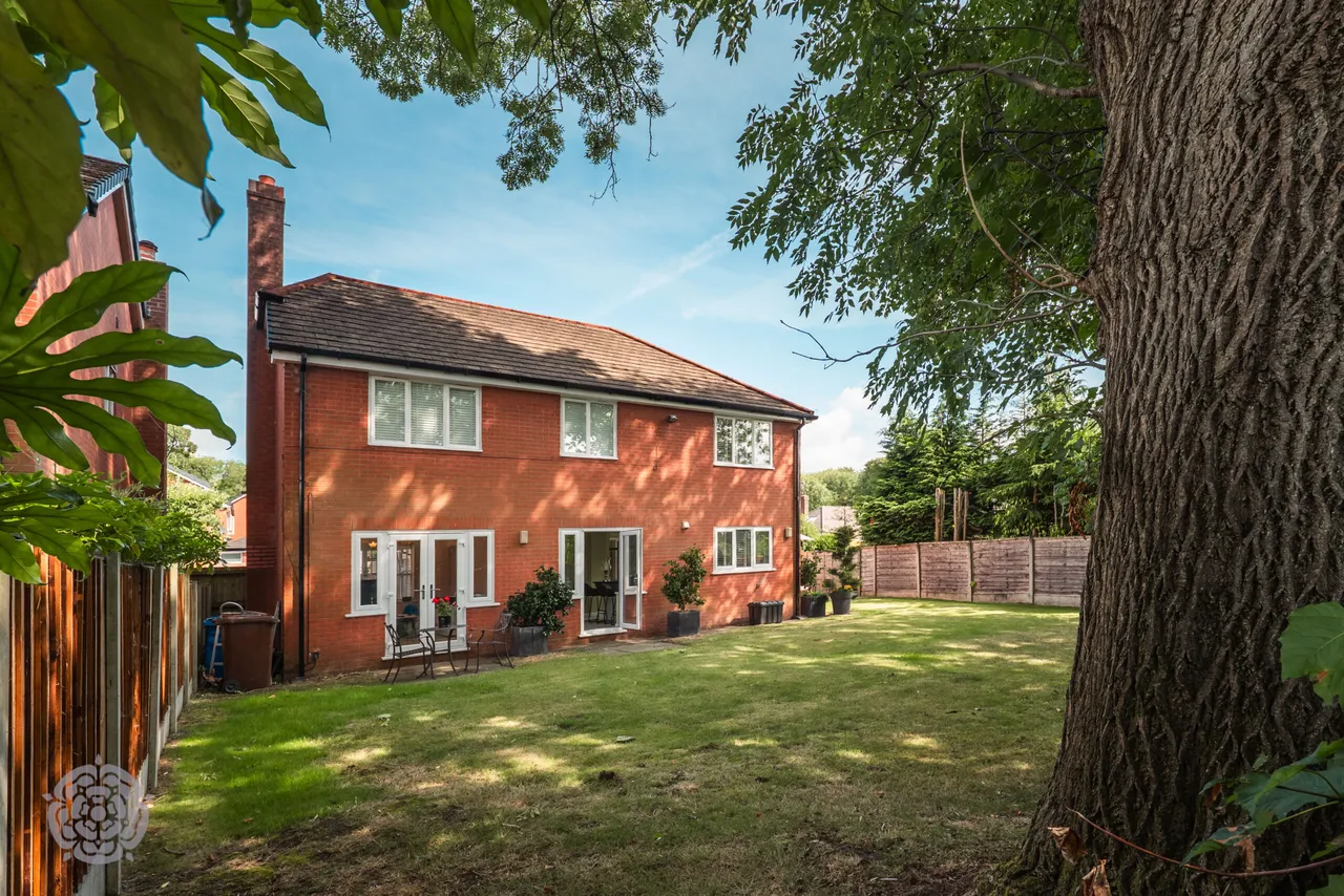 Heaton Court, Bury, BL9 9QN, photo 32