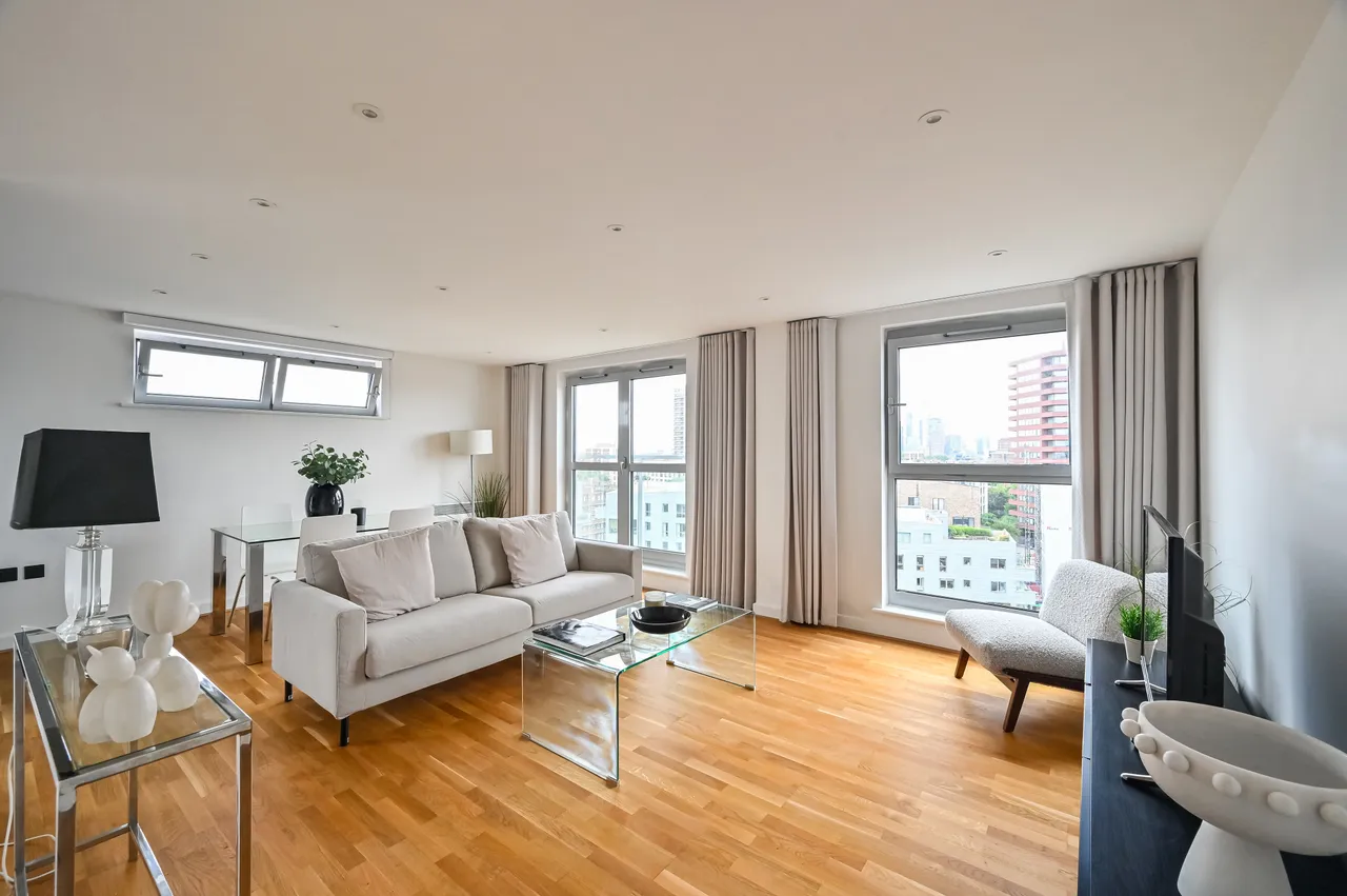 Flat 14, 4 Balmes Road, London, photo 8