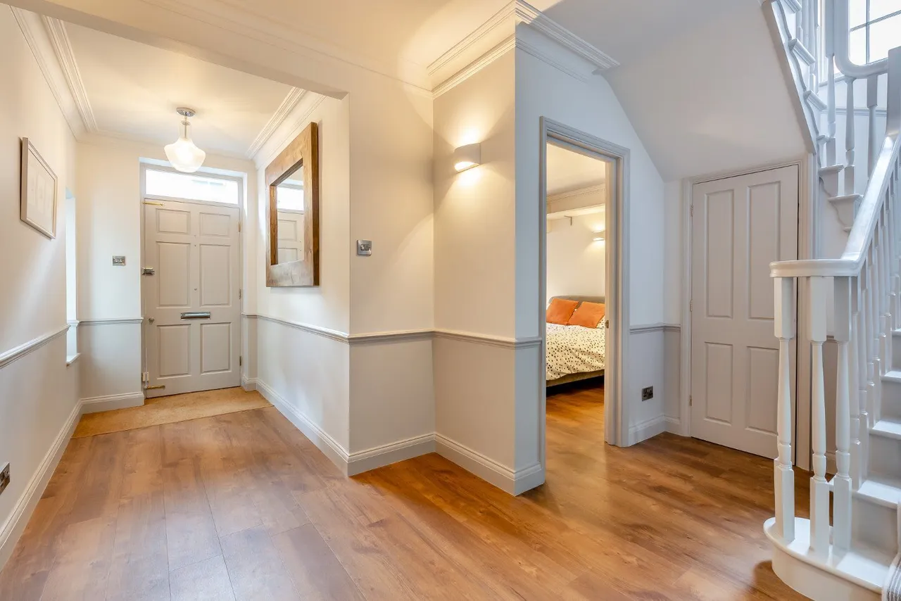 St. Peters Lane, Canterbury, Kent, CT1 2BP, photo 6