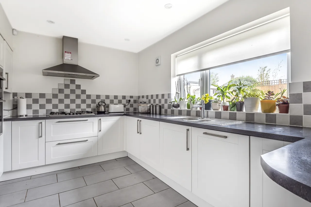Broadwalk, Orpington, BR6, photo 2