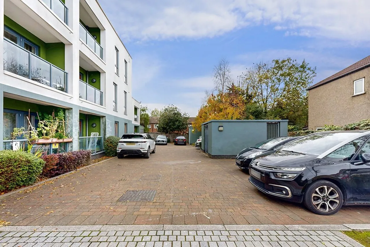 Richards Close, Harrow, HA1, photo 9