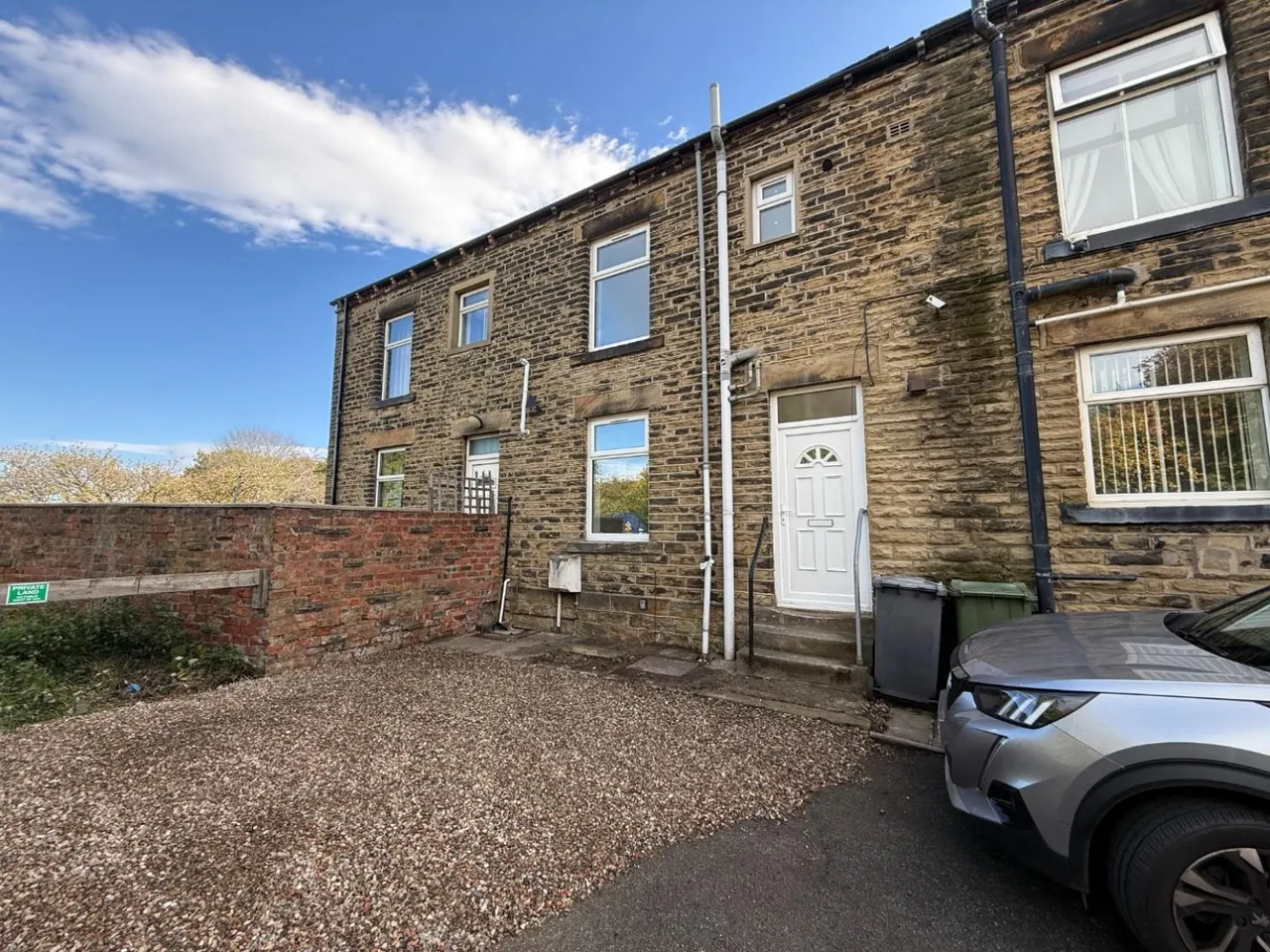 1 bed house for sale, Huddersfield Road, Heckmondwike, WF16