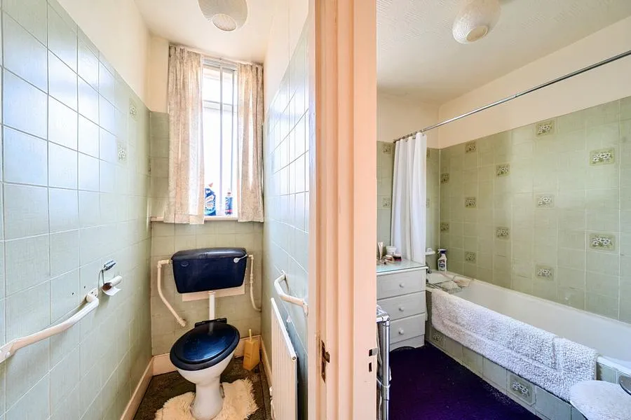 Arden Road, London, N3, photo 23