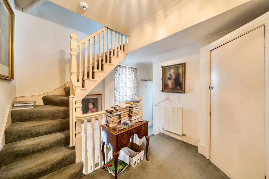 Arden Road, London, N3, photo 13