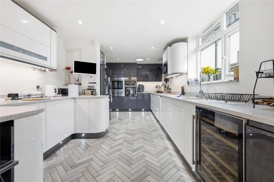 with 4 bedrooms in Birchanger, Bishop's Stortford, CM23, photo 4
