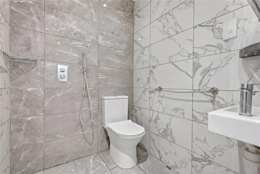 with 4 bedrooms in Birchanger, Bishop's Stortford, CM23, photo 33