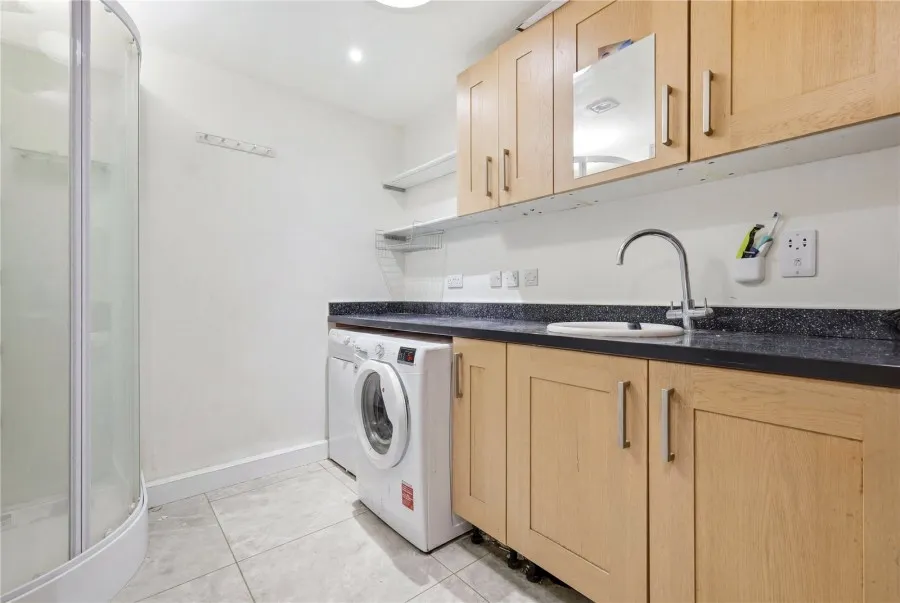 with 4 bedrooms in Birchanger, Bishop's Stortford, CM23, photo 8