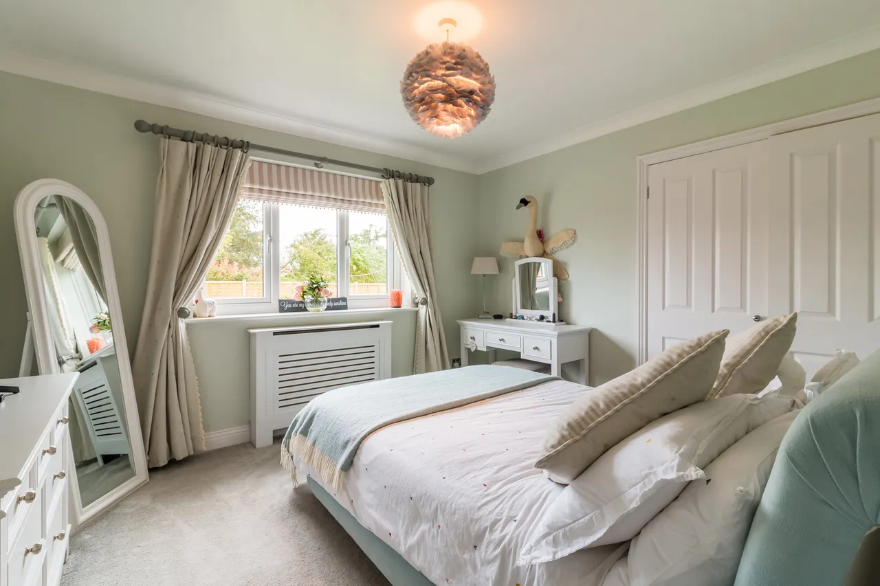 Lindens, Bleak Hill, Ringwood, BH24 3PX, photo 16