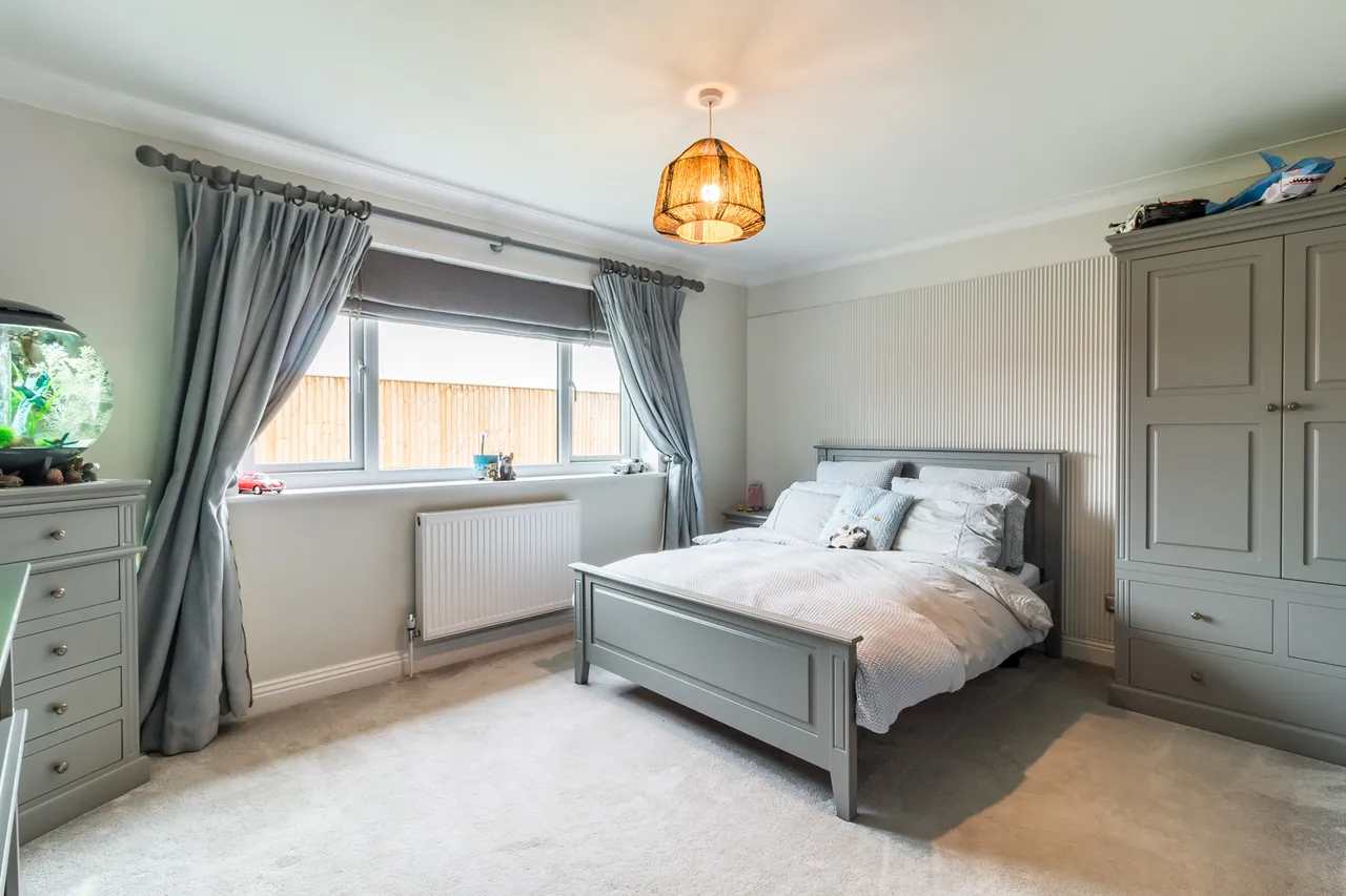 Lindens, Bleak Hill, Ringwood, BH24 3PX, photo 15