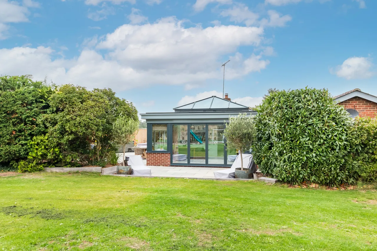 Lindens, Bleak Hill, Ringwood, BH24 3PX, photo 22