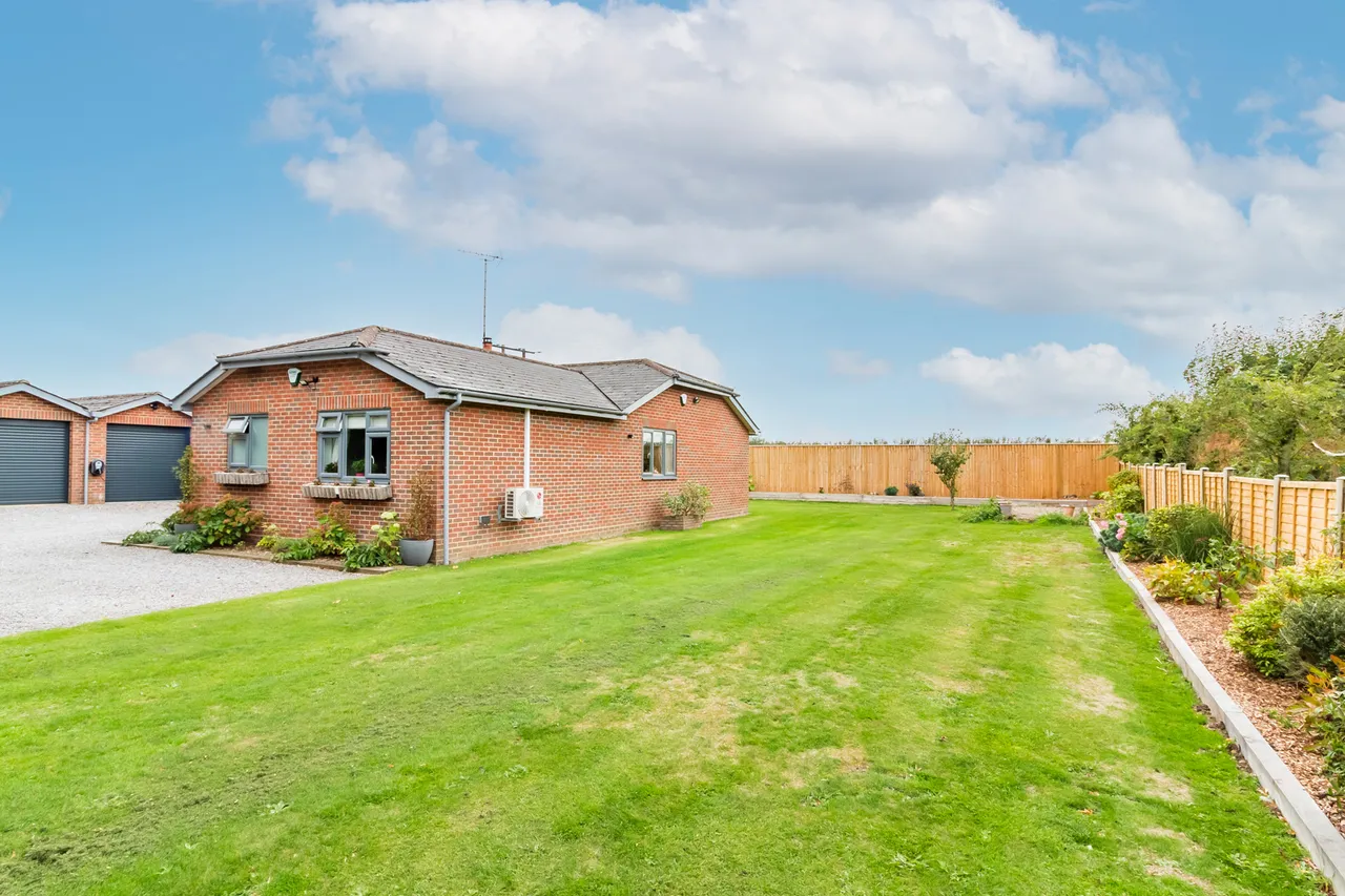 Lindens, Bleak Hill, Ringwood, BH24 3PX, photo 23
